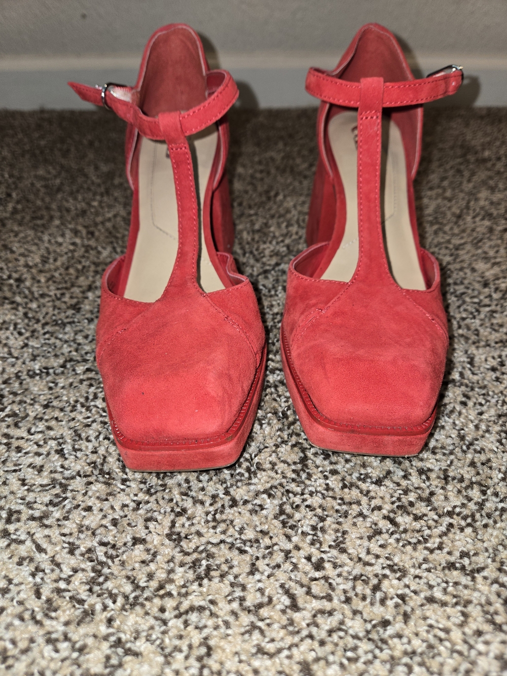 GB Size 8 Red Suede T-Strap Women's Heels 3inch Heel